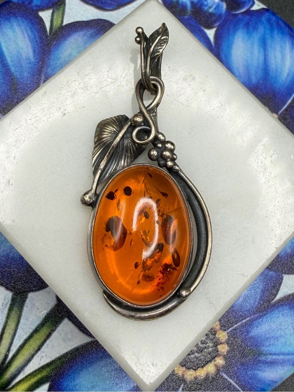 925 Sterling Silver Amber Pendant #S59 Appx 2” to 2 1/4”